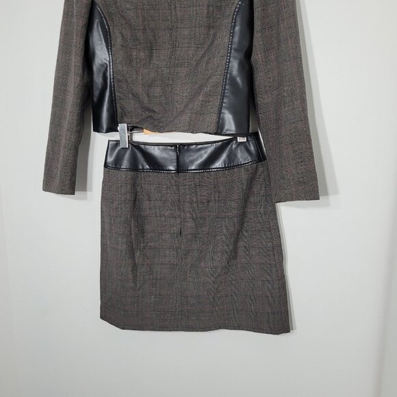 San Francisco Two Piece Plaid Jacket Skirt Suit Set Lined Faux Leather Trim - Picture 8 of 15